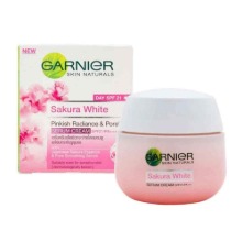 Garnier Sakura White Day Cream 50mlGarnier